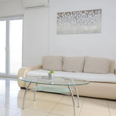 Apartament Petrus -