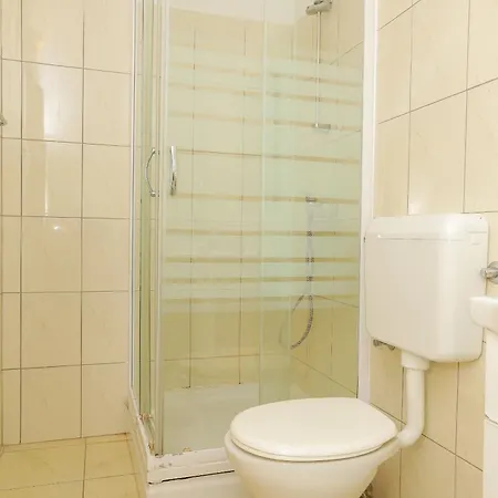 Petrus - Apartament *